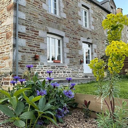 Maison De La Besliere Meuble De Tourisme 2 Etoiles Folligny Εξωτερικό φωτογραφία